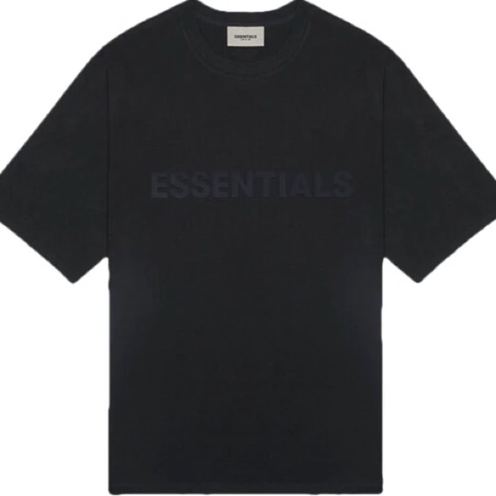 Fear of God Essentials Black T-Shirt in M (BWNT)